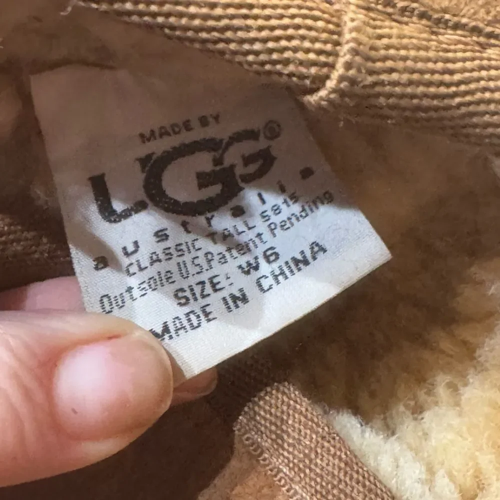 Used‎ size 6 Chestnut Tall Uggs